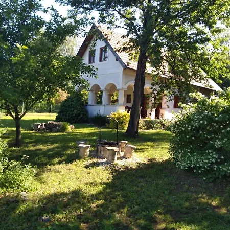 Hegy és Balaton * Badacsonytördemic