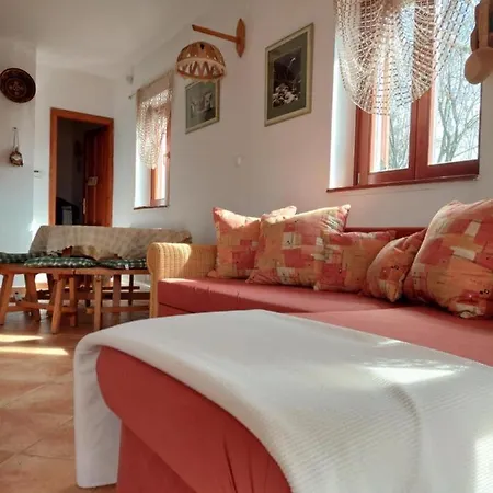 Nyaraló Hegy és Balaton *