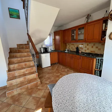 Hegy Es Balaton Vendeghaz