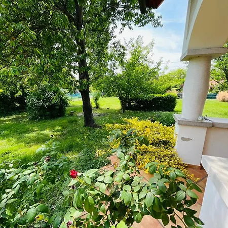 Hegy Es Balaton Vendeghaz Semesterbostad *