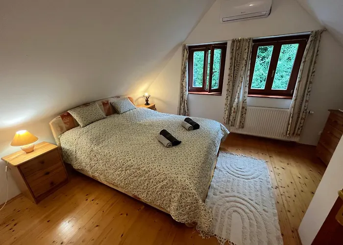 펜션 Hegy Es Balaton Vendeghaz Badacsonytördemic