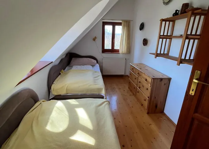 Hegy Es Balaton Vendeghaz Badacsonytördemic